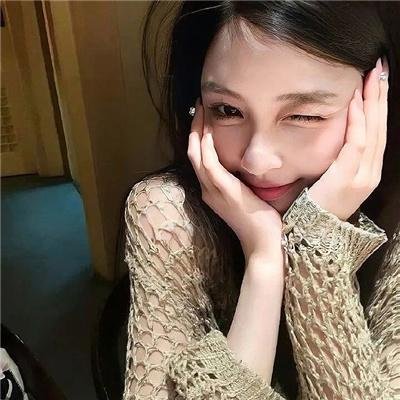 高墙之内的理发室