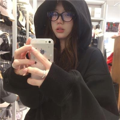 送外卖被逼婚,捡个女神当老婆